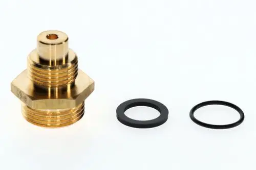 Bosch Gasdüse aus Messing mit O-Ringen, ein hexagonaler Anschluss und eine zentrale Bohrung. Das Zubehörteil ist für den Einsatz in Gasgeräten geeignet.